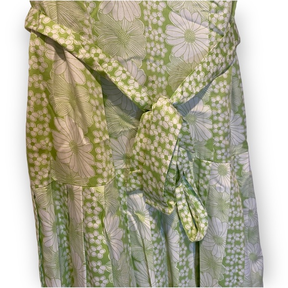 NWOT Bandolino Green White Drop Waist Retro Summer Dress With Daisy Print Size 8 - Picture 3 of 13